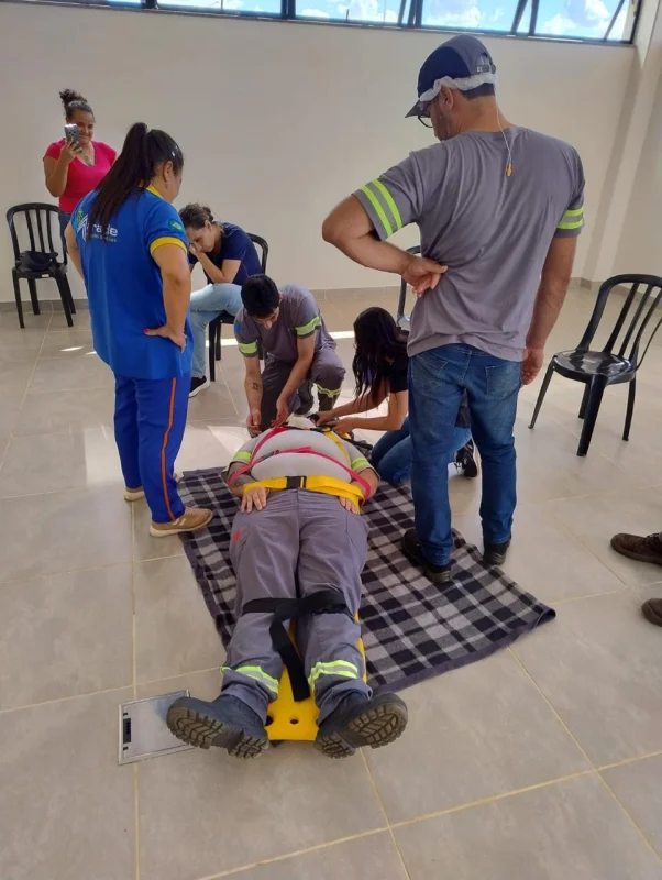 Curso de RCP e DEA